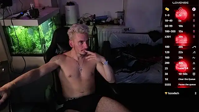 Rayzel White online show from 13, 3, 2026