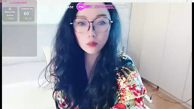 awayaya online show from 13, 3, 2026