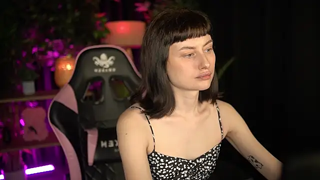 baby luna xo online show from 14, 1, 2026