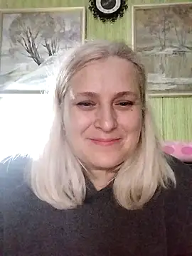 NyushaLollipop online show from 7, 3, 2026