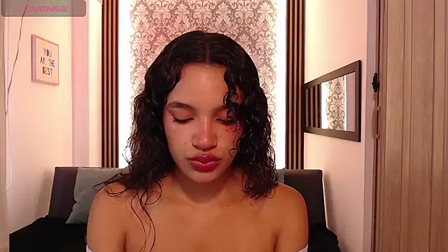 Nyxx Velariia online show from 12, 3, 2026