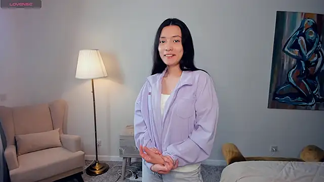 ReynaRhew online show from 5, 2, 2026