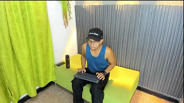 LARRY VITO online show from 2, 2, 2026