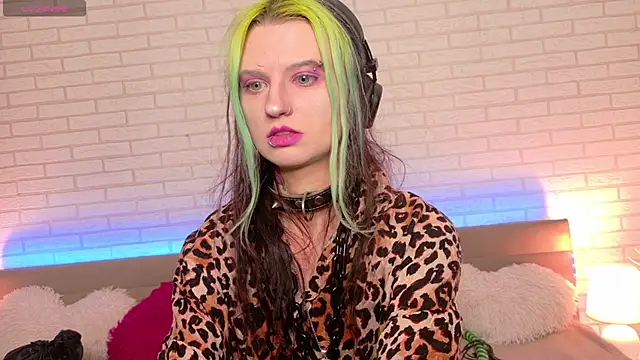 ToxicKittyy online show from 1, 2, 2026