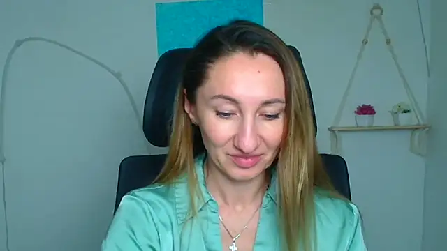 Diana Sweeet  online show from 21, 2, 2026