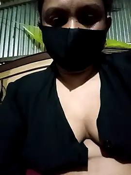 Hot queen3210 online show from 2, 2, 2026