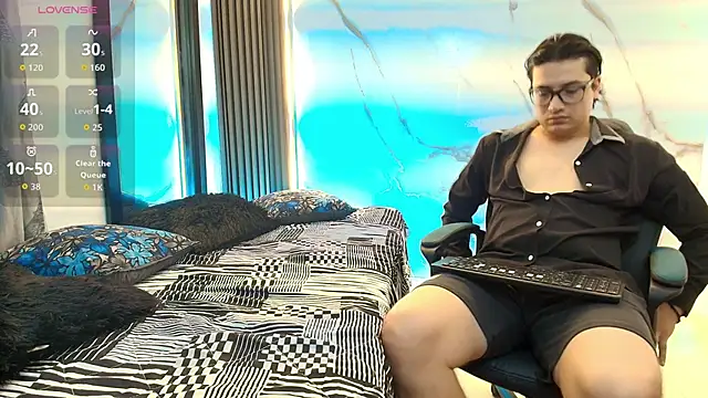 Danner Alaia online show from 4, 2, 2026