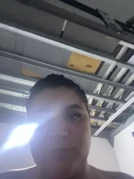 MorenaCariok online show from 4, 2, 2026