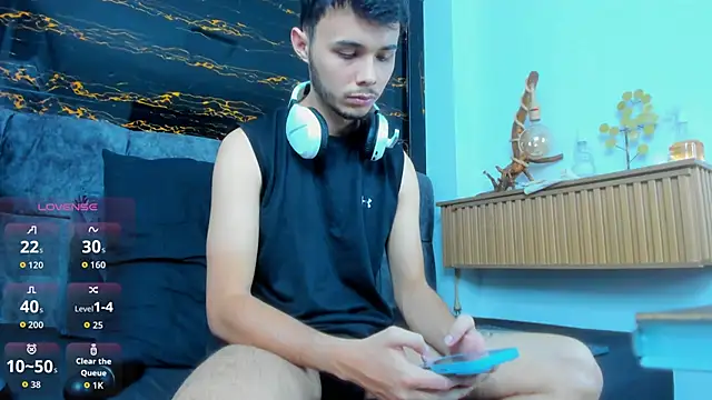 Alhan Twink online show from 18, 2, 2026