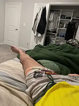 Snapshot of Tom32828 chatting on 19, 2, 2026 Tom32828 online show from 19, 2, 2026