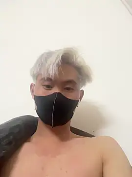 livegirl17 online show from 5, 2, 2026