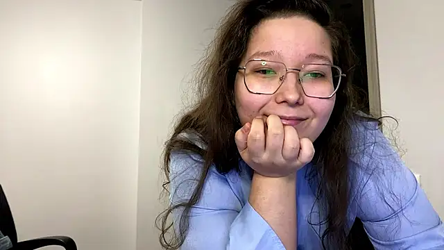 AemiliaLust online show from 18, 1, 2026