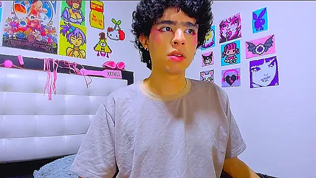 Snapshot of LuanRush_ chatting on 23, 3, 2026 LuanRush online show from 23, 3, 2026