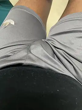 Snapshot of Yourdhiraj chatting on 13, 2, 2026 Yourdhiraj online show from 13, 2, 2026