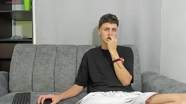 Two sexboys online show from 11, 2, 2026