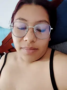 StornBunnyy  online show from 1, 2, 2026