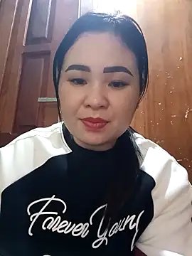 Snapshot of Luckygirls-399 chatting on 18, 1, 2026 Luckygirls-399 online show from 18, 1, 2026