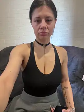 Snapshot of AlisRoxy chatting on 9, 3, 2026 AlisRoxy online show from 9, 3, 2026