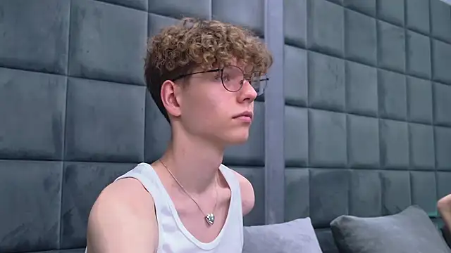 WilliamCurlis online show from 2, 2, 2026