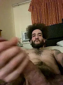 muggymug187 online show from 15, 1, 2026