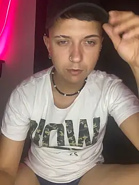 pupihot online show from 4, 2, 2026