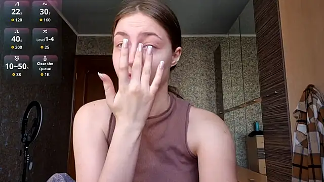 Snapshot of MousyHello chatting on 13, 2, 2026 MousyHello online show from 13, 2, 2026