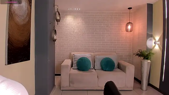 MilaVelvet  online show from 10, 2, 2026