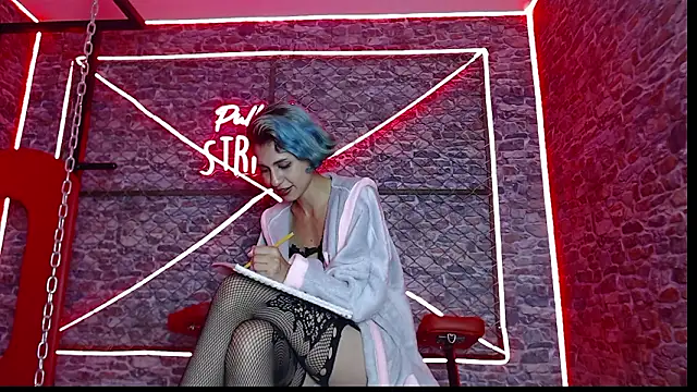 Amy petitee online show from 31, 1, 2026