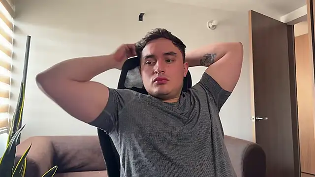 Robyn Rocki online show from 3, 2, 2026