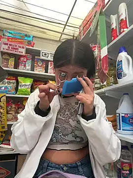 StrawberryPink  online show from 27, 2, 2026