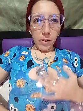 HannaFoster  online show from 4, 2, 2026