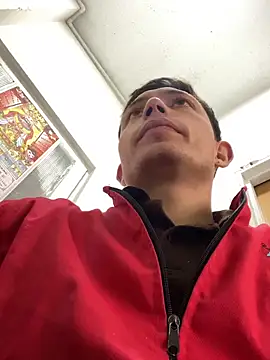 santiObrero online show from 13, 2, 2026