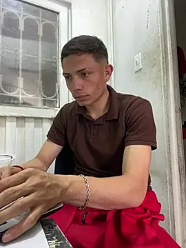 santiObrero online show from 2, 3, 2026