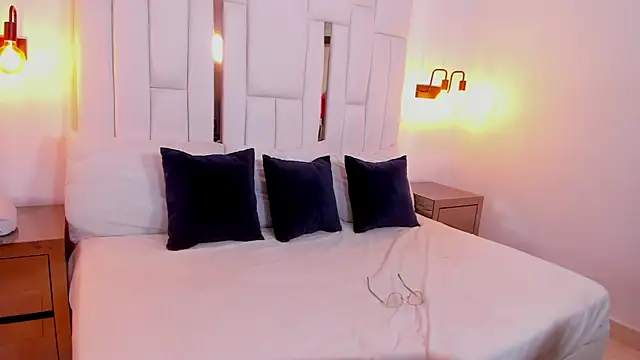  manelyk herrera online show from 12, 2, 2026