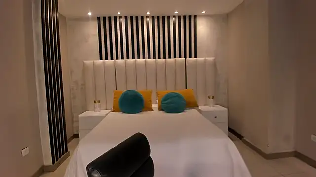 SofiaVega  online show from 5, 2, 2026