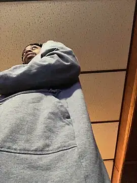 Snapshot of givemeabreak34 chatting on 27, 2, 2026 givemeabreak34 online show from 27, 2, 2026