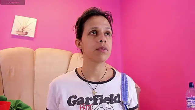 Snapshot of mitzukywinteer chatting on 15, 3, 2026 mitzukywinteer online show from 15, 3, 2026