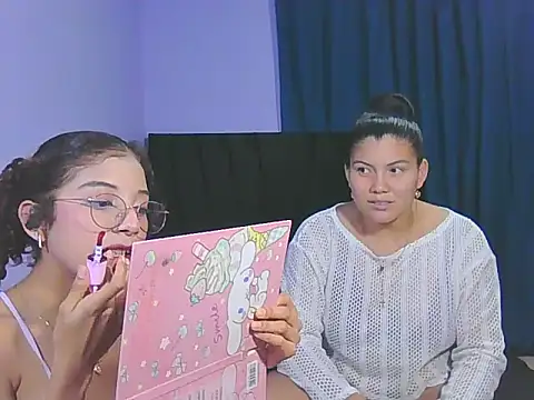 Helena-Paola online show from 10, 2, 2026