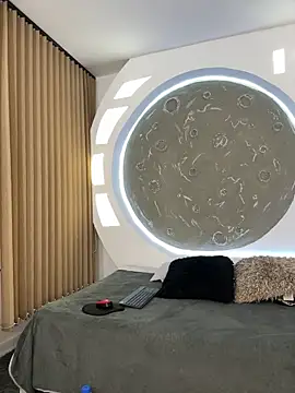 Tatiana bram  online show from 1, 2, 2026