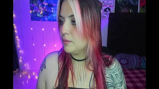 Snapshot of lunaa_rayy420 chatting on 16, 1, 2026 lunaa rayy420 online show from 16, 1, 2026