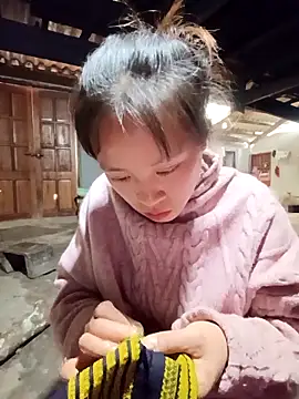 Hari-saka online show from 4, 3, 2026