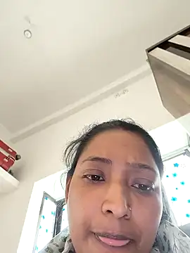 Hot-Tinaa online show from 17, 1, 2026