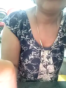 Hot-Tinaa online show from 22, 3, 2026