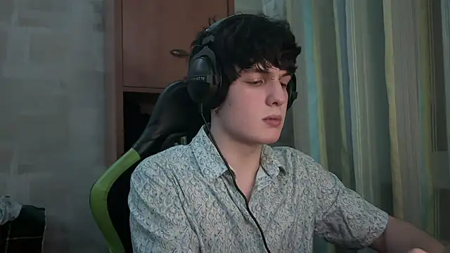 DenBunnyy online show from 4, 2, 2026