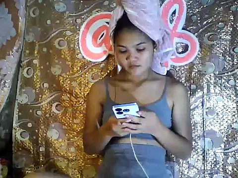 PinaySkinnyJust18 online show from 20, 2, 2026