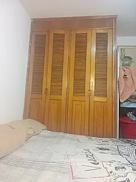 auroracandelax online show from 17, 3, 2026