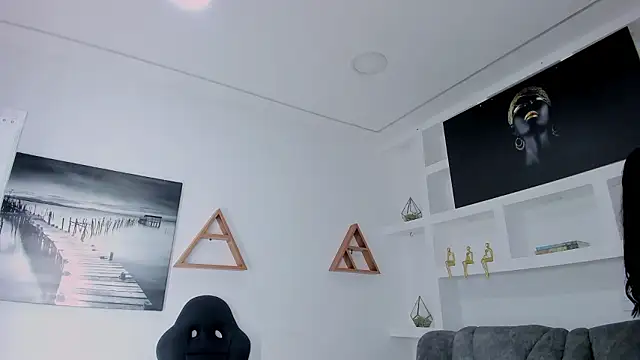 LunaVera21 online show from 3, 2, 2026