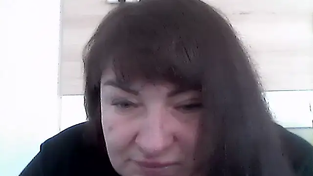 Snapshot of AllinaKis chatting on 1, 2, 2026 AllinaKis online show from 1, 2, 2026