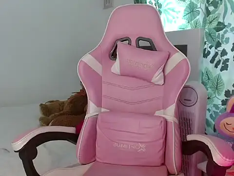 lucyprivateof online show from 3, 2, 2026