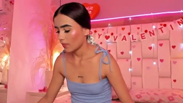 StefanyCondia online show from 13, 2, 2026